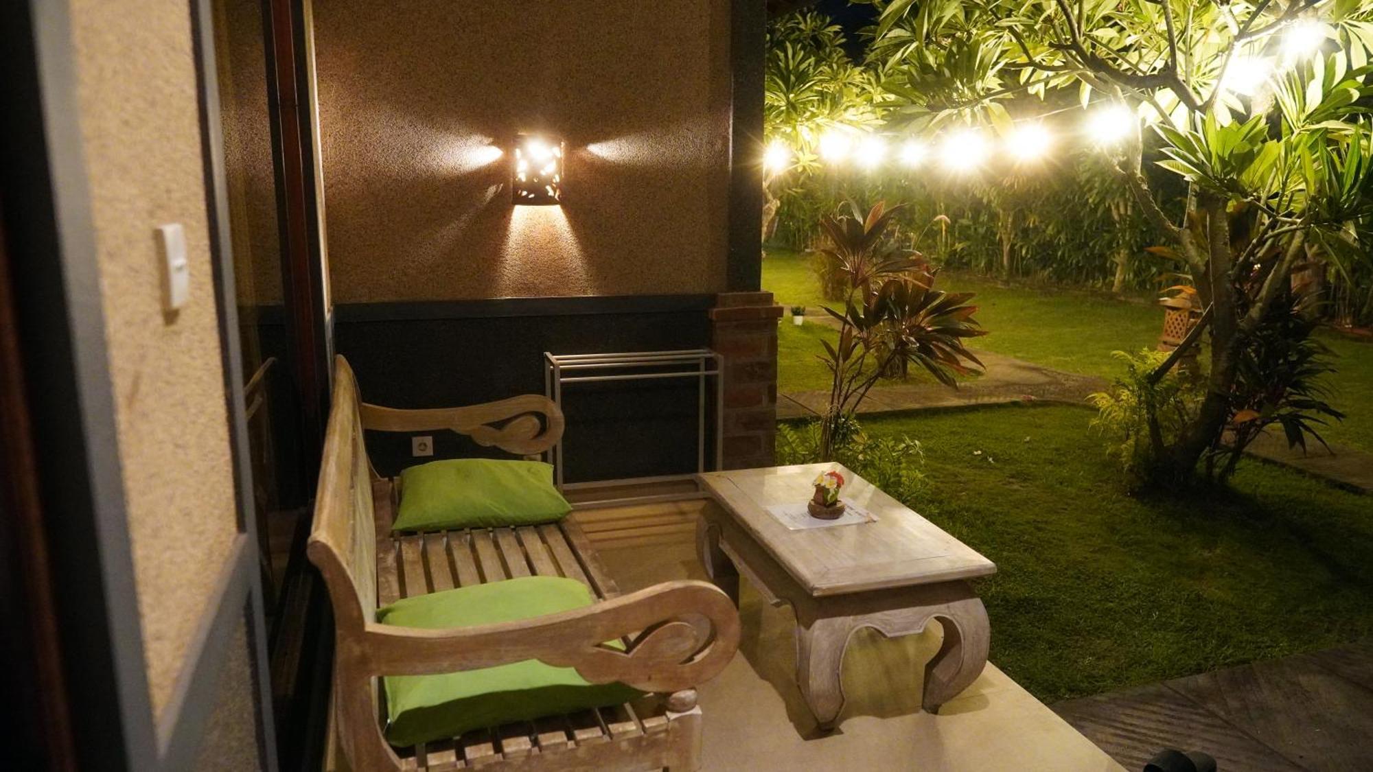 Oma In Pemuteran Bali Apartment Exterior foto